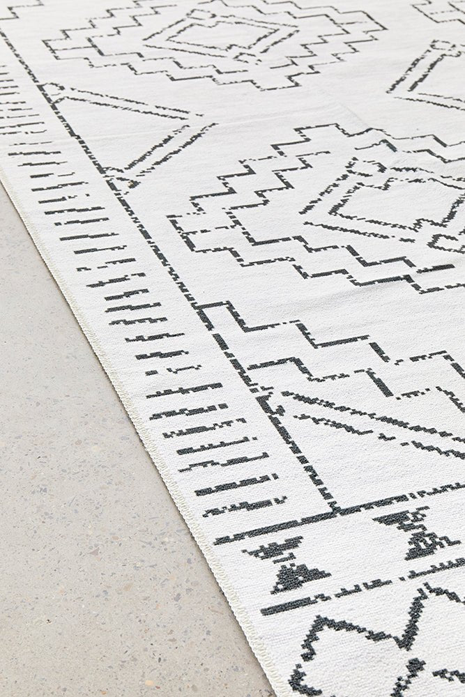 Kindred Leeroy White Washable Rug - Click Rugs