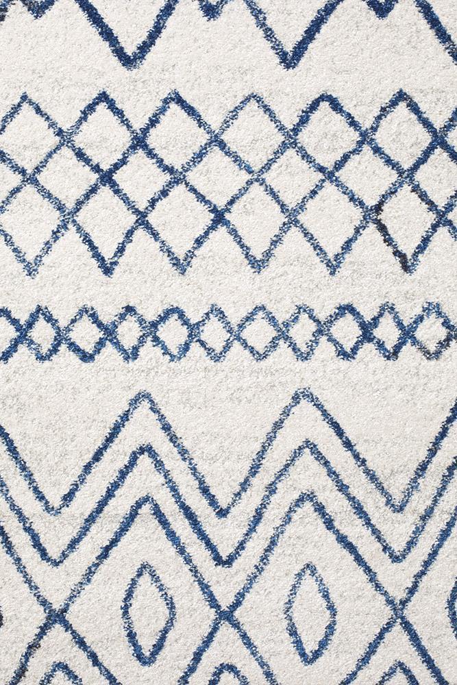 Oasis Nadia White Blue Rustic Tribal Round Rug - Click Rugs