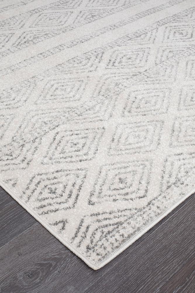 Oasis Salma White And Grey Tribal Rug - Click Rugs