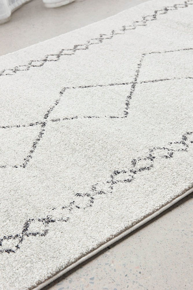 Paradise Kylie Runner - Click Rugs